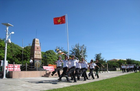 Đoàn kiều bào thăm đảo  Song Tử Tây - ảnh 5